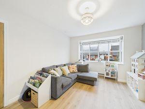 Photo 16- click for photo gallery